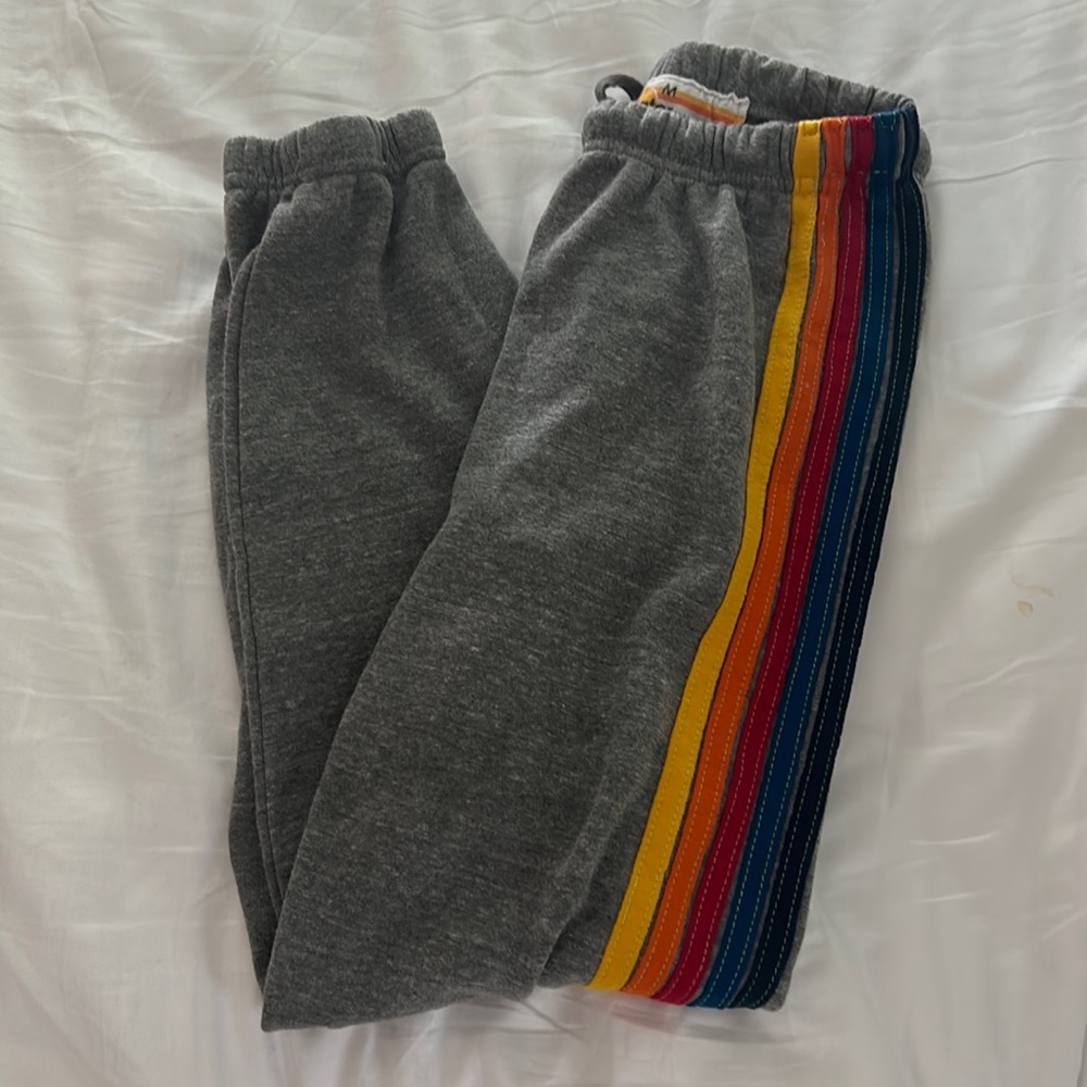 AVIATOR NATION SWEATS - Womans Medium - great with 5 stripes